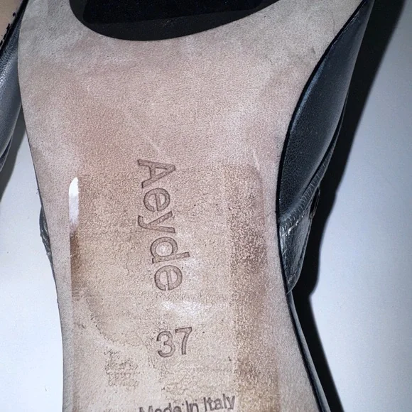 AEYDE Tania Kiltie Fringe Silver Metallic Mule Pumps 37=7